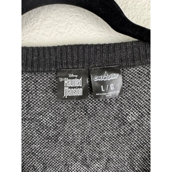 Cakeworthy‎ x Disney Haunted Mansion Cardigan Gray Spooky Eyes Knit Sweater Sz L - Picture 2 of 9